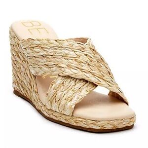 Beach by Matisse Women’s size 8 Bondi Straw Natural Wedge Cross Strap Sandals